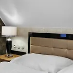Authentic Hotel 4*