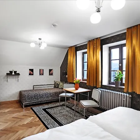 Отель Authentic 4*